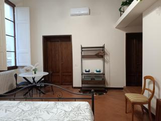 Lo studio nel borgo - 1