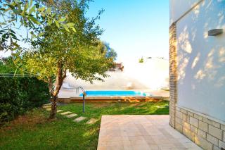 Boomerang Villas 1 - Villa Nadia con Piscina nel Boomerang Village a Torre Colimena - 1