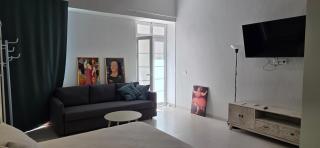 La Casa de la Esquina ESTUDIO 6 - 0