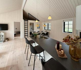 Modern Wooden House Built In A Classic Style - 6