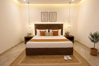 Hotel Urban Stay CyberHub Near Ambience Mall - 4