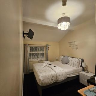 Devon Guest House - 5