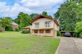Atlanta Area Vacation Home with Yard! - 9