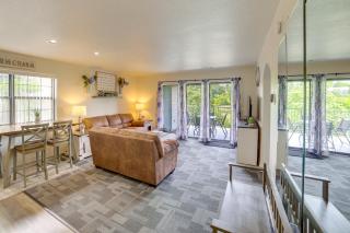 Branson Condo with Pool - Walk to The Strip! - 7