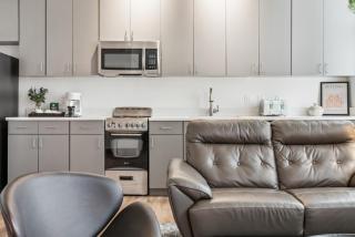 Stylish Loft 5 Min to Downtown No 212 - 3