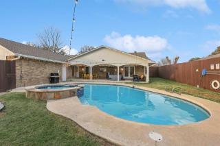 Best of Desoto 4BR,3BA with Pool, HotTub, Cinema - 9