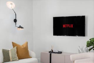 Modern, Convenient & Cozy - Your “Peak” Getaway! - 7
