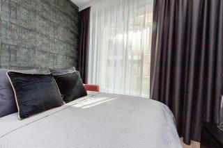 Apartly- Riverside Garden Apartments - 6