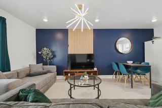 Best of Knox Henderson - 1BD/1BA Style & Comfort - 3