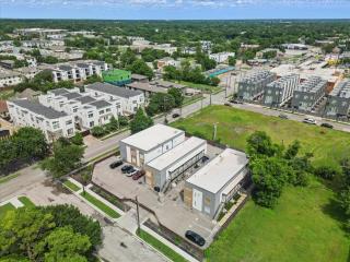 Best of Knox Henderson - 1BD/1BA Style & Comfort - 0