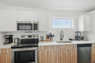 Heart of Dallas in Knox Henderson | Sleeps 4 - 3