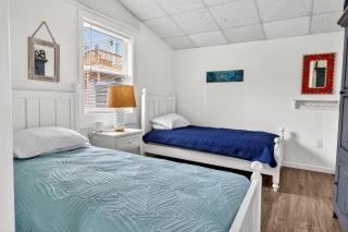 Family-Friendly Beach Home Steps from the Ocean in Ocean City - 4