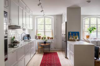 Well-Located 2BR Apartment in Hagersten - 1