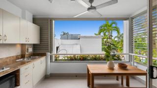 Vohemar Macrossan Retreat Resort Apartment with Pool - 8