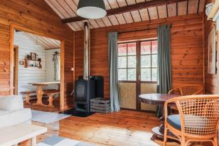 Cozy Nordic Cottage by the Forest and Sea - 3