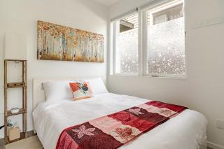 15 min to FIFA Stadium & SeaTac Modern travel-friendly townhouse in Seattle - 3