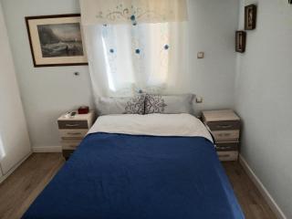Downtown Loutraki Apartment - 9