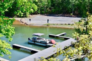 Papa Bear - Peaceful 2-bedroom Tiny Home in charming Anderson On Lake Hartwell - 3