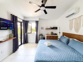 TAYGA STUDIOS Cancun - 0