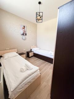 M&M guest house - 6
