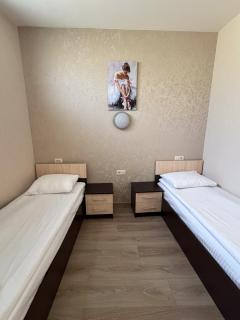 M&M guest house - 3
