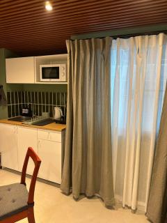 Kasa Haus - Mid-century modern - 8