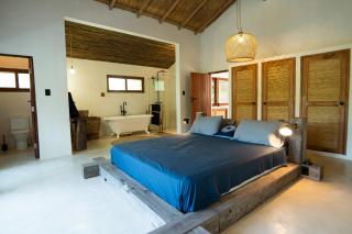 Roots House - 4