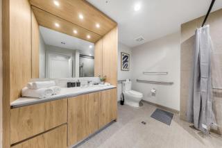 Downtown Miami Condo w ADA Access - 4