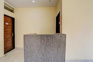 Hotel O Regal Edge - 1
