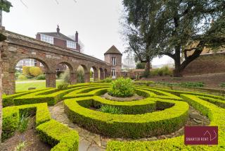 Richmond - Gated Property Pets Welcome - 0