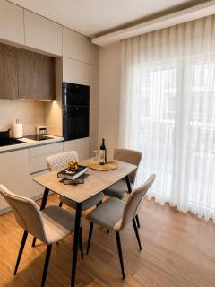 Sea & Sun Luxury Apartment - 3