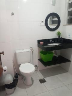 APARTAMENTO NA PRAIA DO FORTE - CABO FRIO-RJ - Com Estacionamento - 1