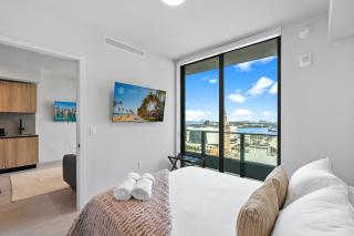 Downtown Condo w City Views in Prime Location - 4