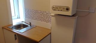 2 Bedroom, 2 Minutes From The Beach - 6