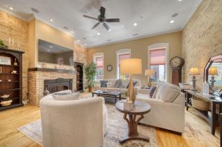 Luxury Downtown South Haven Condo With Rooftop Deck - 2