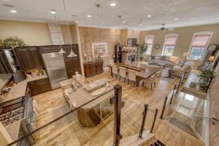 Luxury Downtown South Haven Condo With Rooftop Deck - 4