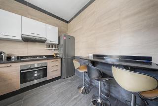 Beachside Apartment with Private Pool - 2