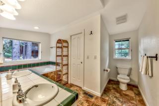 Heavenly Mountain Gem - Pets Hot Tub - 2