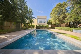 Beachside Apartment with Private Pool - 1