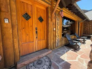 Neal Ranch Massive Secluded Lodge w 360 Views - 3