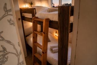 Tiny house met Hottub 4pers The Firefly - 2