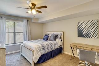Walkable Pet-Friendly Monthly Stay in Quality Hill - 8