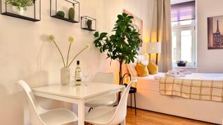 CITY&MORE-11! Schickes Apartment mit Altbauflair! - 7
