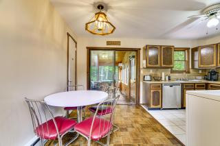 Peaceful Wooded Retreat at Lake Wallenpaupack! - 3