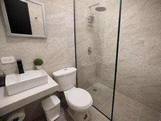 Modern, quiet and private apartment - 7