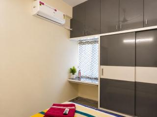 Green Haven Stay Cozy 2BHK Kondapur - 2