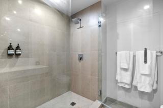 Downtown Miami Condo Near Bayside w Free Parking - 3