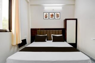 Hotel O by OYO GREENWOOD INN - 1