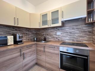 NMG APARTMAN - József Attila utca 17 - 5