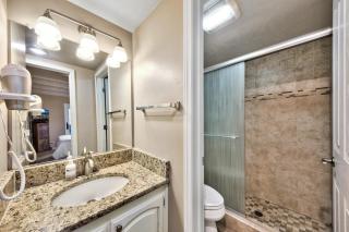 Lakeland Village #310 Modern 1 bedroom+loft - 2